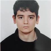 Profesor titulado de Inglés con más de dos años de experiencia. Me adapto a todos los niveles.